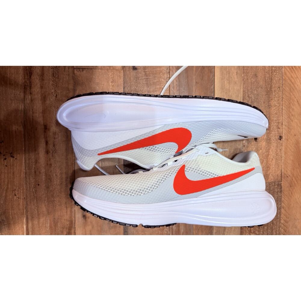Size 11 - Nike Revolution 8 White Bright Crimson